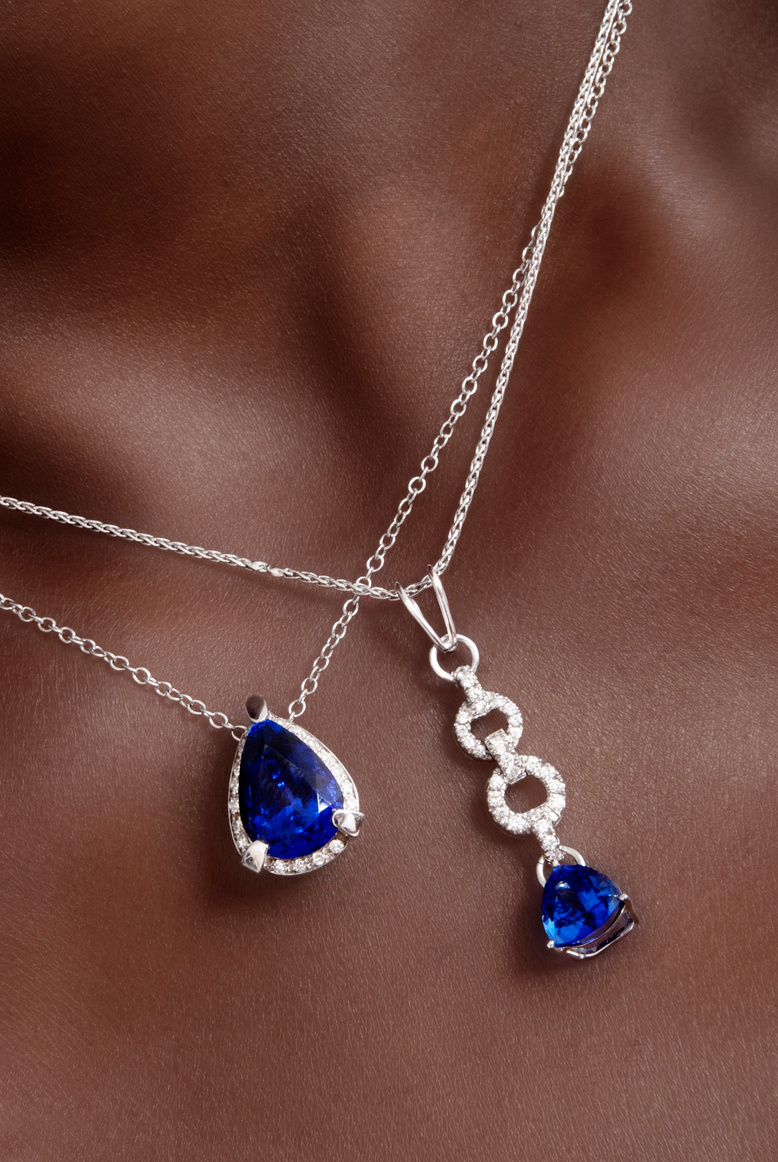 Blue Stones Necklaces